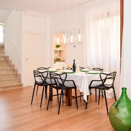 Cozy Home In Anguillara Sabazia With Kitchenette Exterior photo