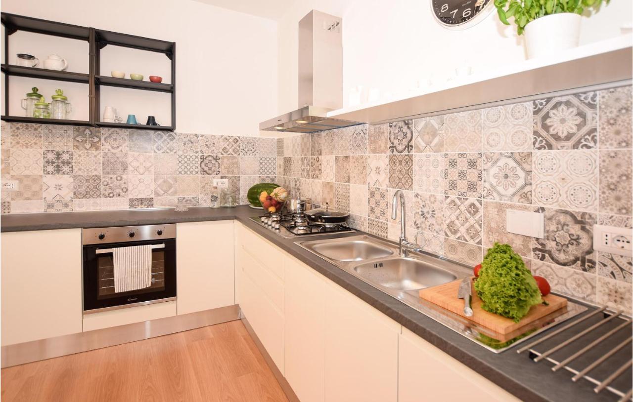 Cozy Home In Anguillara Sabazia With Kitchenette Exterior photo